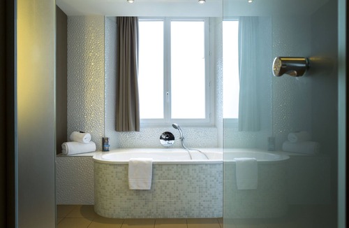 Graslin - Commerce Hotel | Oceania Hôtel de France Nantes