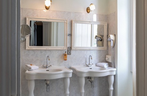 Downtown Angers Hotel | Oceania Hotel d'Anjou Angers