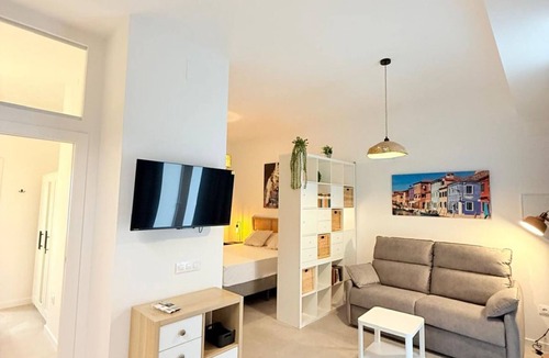 Ciutat de les Arts i les Ciencies Apartment | Oceanografic Suite 1