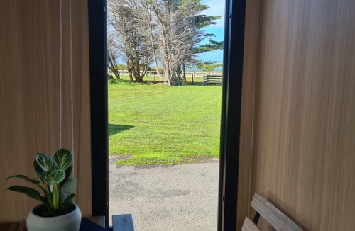 Portland House | Oceans Edge Retreat by Tiny Away