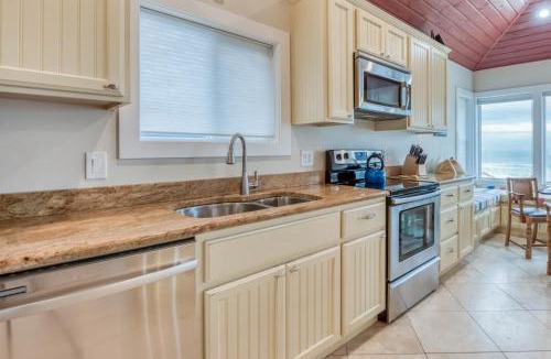 Lincoln City House | Oceans Edge