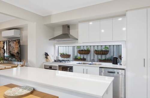 Kingscliff House | Oceans Five - Beachside Paradise