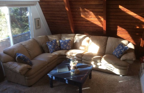 Harvey Cedars House | Oceanside, 1 minute walk to beach, large deck, ample parking, ac