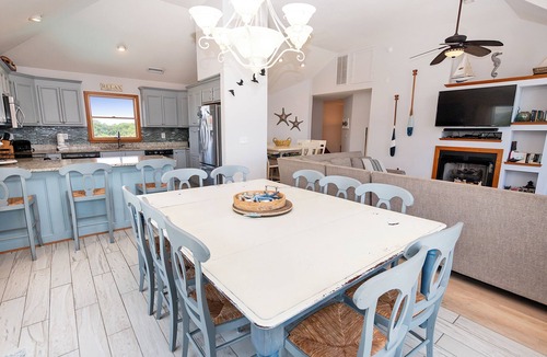 Ocean Hill House | Oceanside, 7 BRs, Priv Pool, H Tub, Community Amenities, VOH3, Safe Harbor