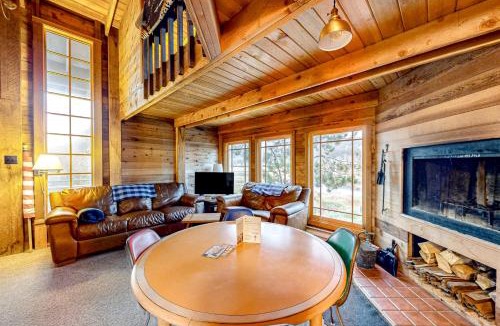 Neskowin House | Oceanside Cabin