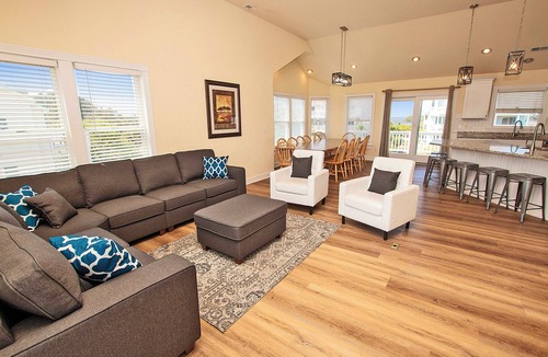 Corolla Light House | Oceanside, Dogs Welcome, Private Pool, WC1068, Dune the Wave