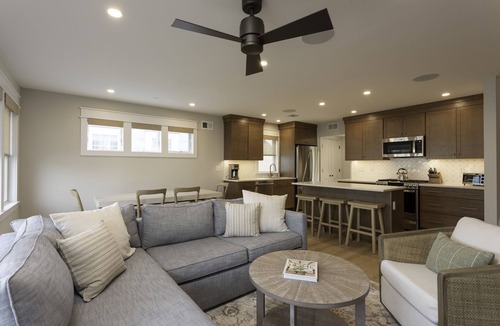 Ship Bottom House | Oceanside home with plunge pool! Pet friendly!