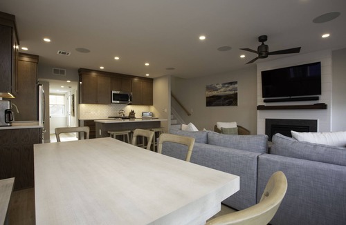 Ship Bottom House | Oceanside home with plunge pool! Pet friendly!