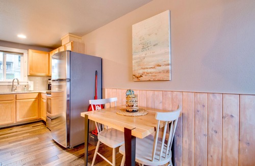 Oceanside Condo | Oceanside Inn #9 - Upstairs Studio