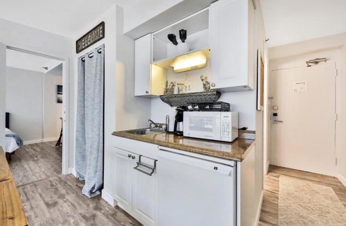 Daytona Beach Hotel | Oceanside