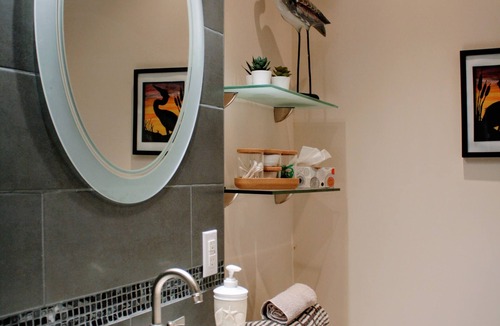 Lunenburg Cottage | Oceanside Vacation Cottage