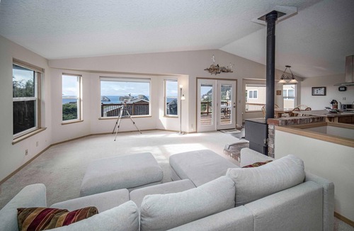 Oceanside Condo | Oceanside Vista