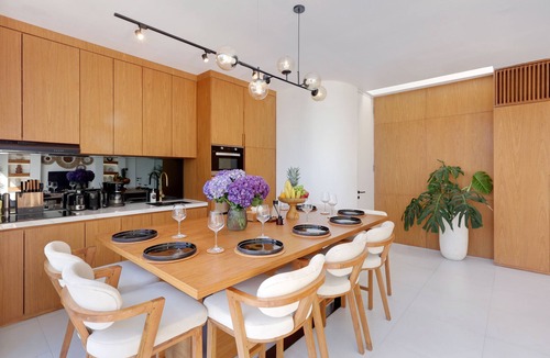 Munggu Villa | Oceanview 3BR Villa - Pererenan