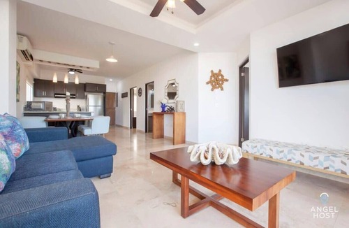 Esterito Apartment | Oceanview Balcony, RoofPool, Steps to Malecón