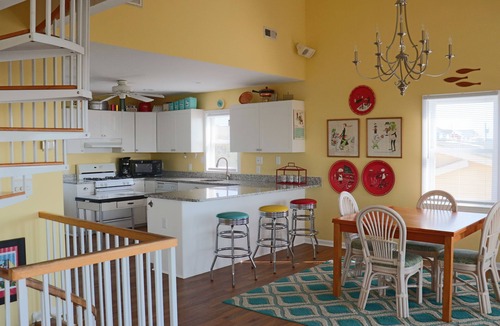 Emerald Isle House | Oceanview Beach Home – 3BR + Loft, Sleeps 10