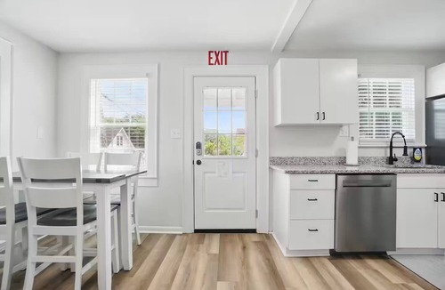 East Ocean View House | Oceanview Beach House Compound