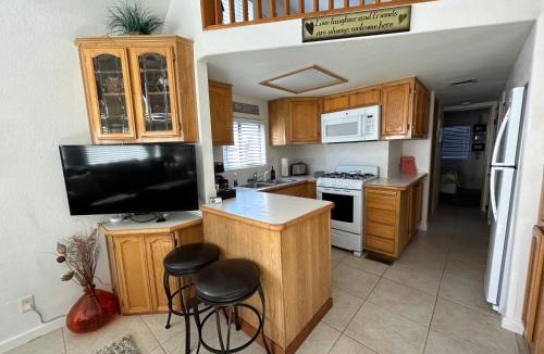 Smith River House | Oceanview Cabin 18 With Private Jacuzzi