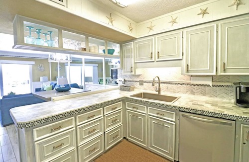 St. Augustine Beach Condo | Oceanview Condo | Pool + Balcony | Spanish Trace