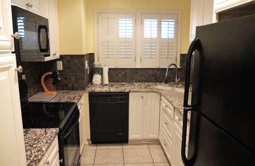 Saint Simons Island Condo | OCEANVIEW CONDO - 100 Yards from the Beach!
