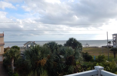 Saint Simons Island Condo | OCEANVIEW CONDO - 100 Yards from the Beach!