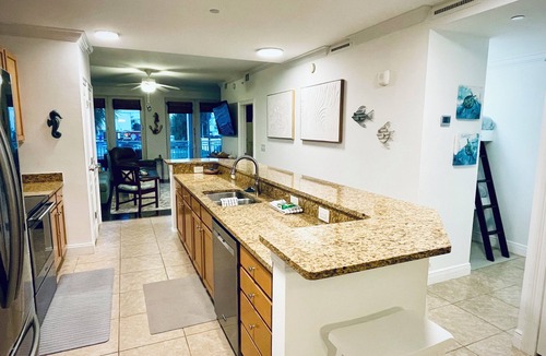 Waterside Village Condo | OceanView Condo with Pool and Hot Tub