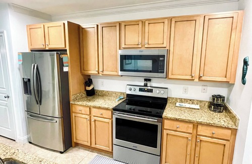 Waterside Village Condo | OceanView Condo with Pool and Hot Tub