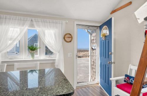 East Sandwich House | Oceanview Hideaway with Private Beach Access