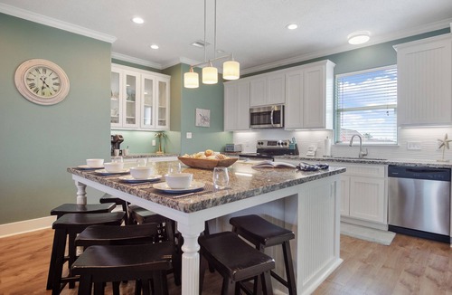 Crystal Beach House | Oceanviews | Small Dogs OK | Dog Run | Luxe