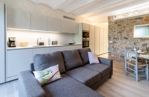 Sobrestany Apartment | OCELLS DE MONTGRÍ – Rural apartment in the Baix Empordà