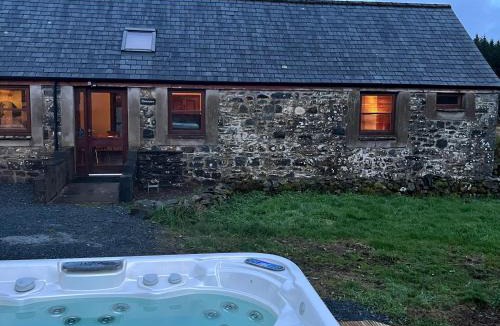 Newton Stewart House | Ochiltree cottage