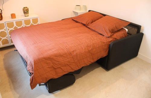 Saint-Quentin Apartment | Ochre Studio St Quentin
