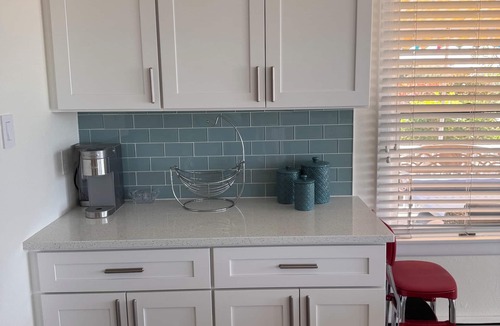 Gold Coast House | OCNJ premier beachfront location, 3 bedroom 2 bath, sleeps 8!