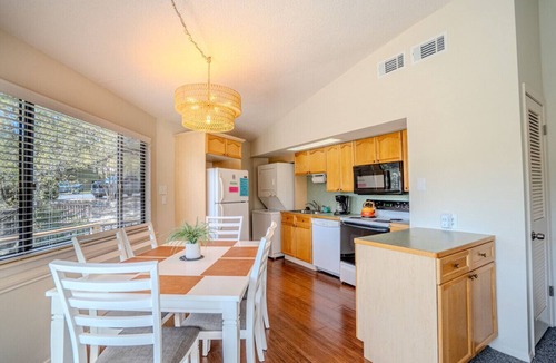 Lakeway Villa | Ocotillo #1 - Lakefront Retreat with Pool & Hot Tub