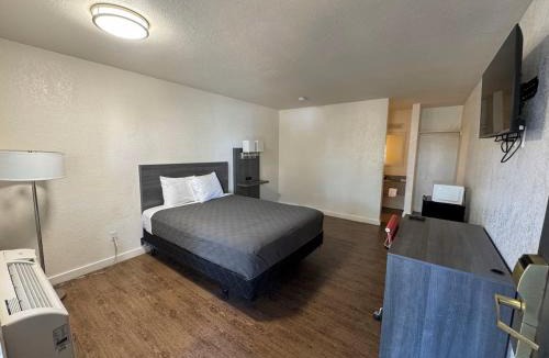 Phoenix Hotel | Ocotillo Apartments & Hotel