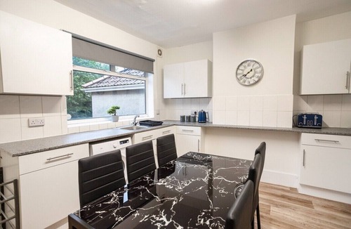 Staple Hill Apartment | October Discount - Long Stay - Contractors