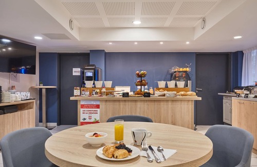 Les Tines House | Odalys Résidence Isatis