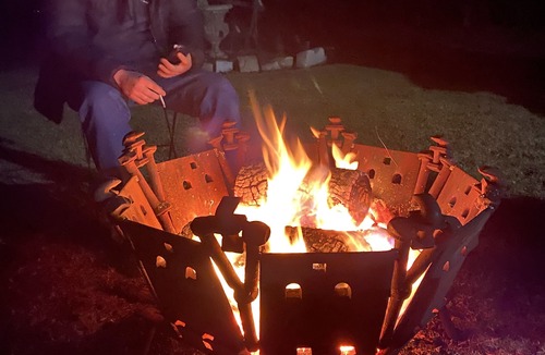 Lue House | Odd Frog Lodges - Bunkhouse