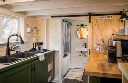 Helena West Side Hotel | Oddfellow Inn & Farm