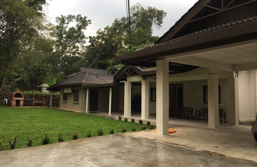 Hulu Selangor House | Ode to Joy - Home away from home