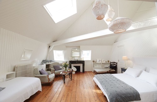 Eu House | Odeladelo le 64