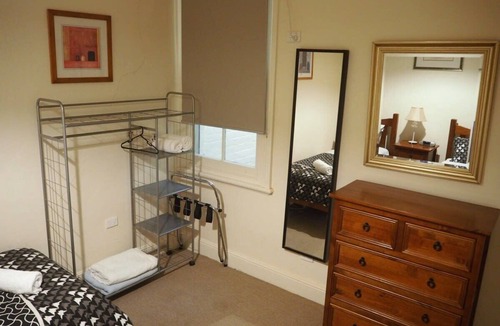 Parkside Cottage | Odeon Cottage - Part of Harrietts