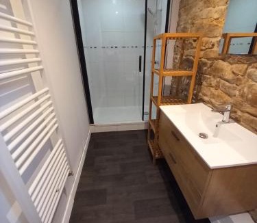 Rosporden House | Odet, maison avec grande terrasse