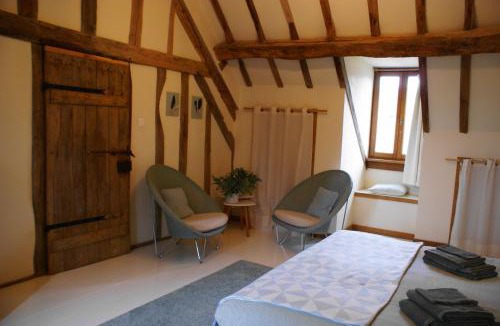 Montchevrier Bed & Breakfast | Odiel & Gabrielle