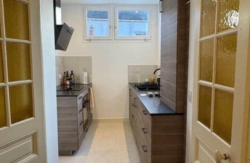 Provins Apartment | Odilon - Elegant suite for 2 - central Provins