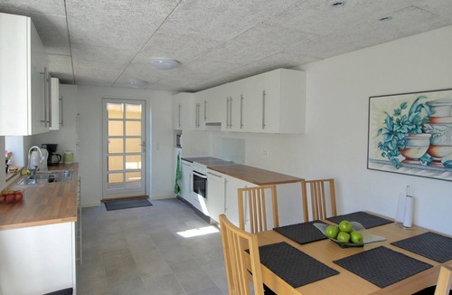 Snogebaek House | "Ødmar" - 400m from the sea by Interhome