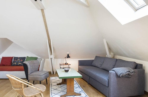 Saint-Helier Apartment | Odorico - En centre-ville, proche gare