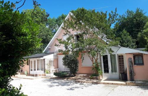 Odos Apartment | Odos Tarbes Très beau T3 avec petite terrasse et pkg