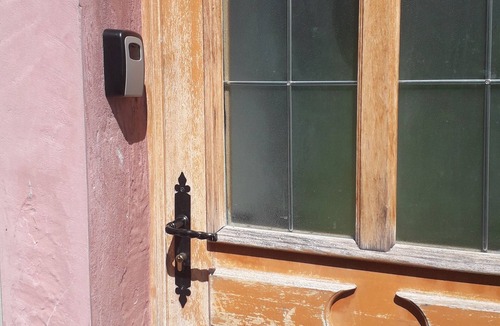 Vallon-en-Sully Apartment | Odyssée Auvergne, double room