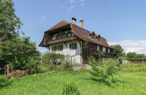 Ferenbalm Apartment | Ofenhaus 1805, Moderne und Tradition, Wohnung 1