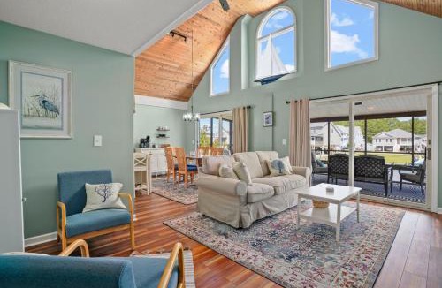 Captain's Cove House | Off Duty - Pet Friendly, Waterfront!